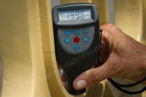 elmatronic F/NF belsőszondás rétegvastagság mérő kiterjesztett méréstrtománnyal tűzvédelmi bevontok vizsgálatára is. www.elmatronic.net